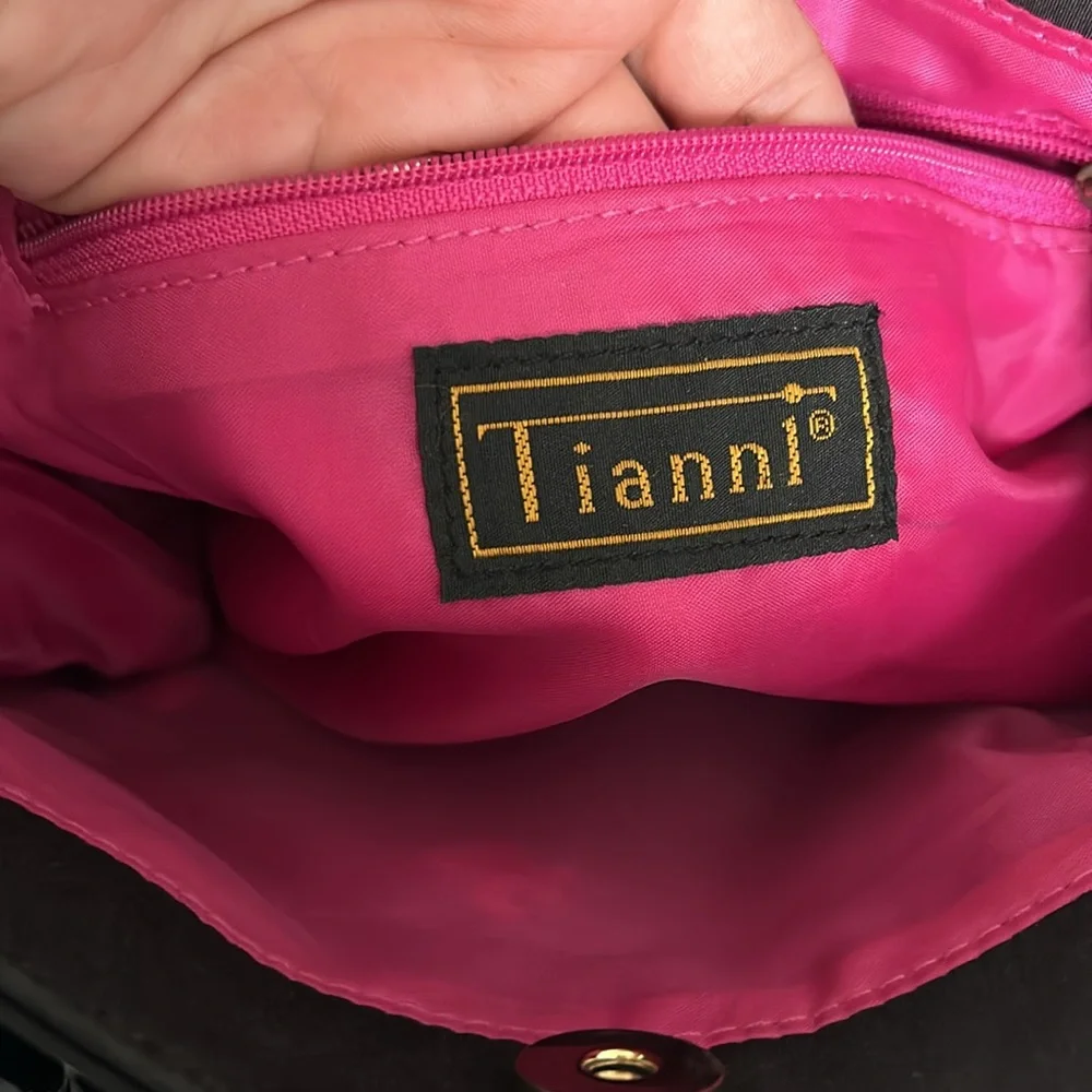 Tianni | vintage VTG bag with embroidered Bees bugs plastic faux bamboo handles - Picture 8 of 11
